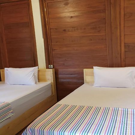 Hostel Seger Nusantara Kalisat Zewnętrze zdjęcie