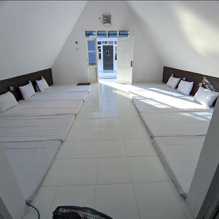 Hostel Seger Nusantara Kalisat Zewnętrze zdjęcie