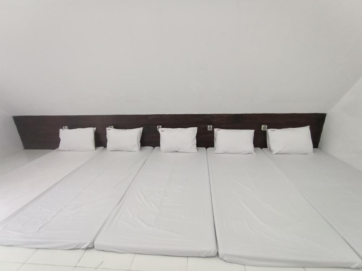 Hostel Seger Nusantara Kalisat Zewnętrze zdjęcie